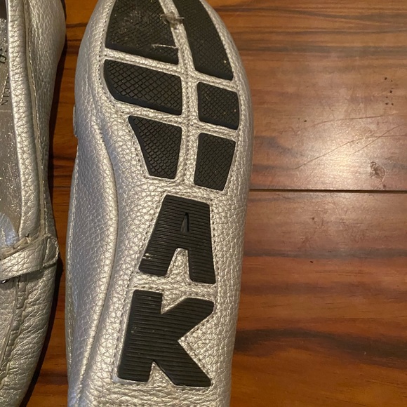 EUC Anne Klein Silver Loafers - Picture 3 of 4